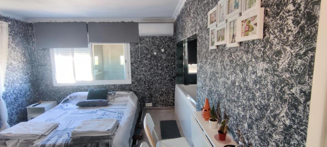 Latorre Jacuzzi Jerez Apartment เฮเรซ เด ลาฟรอนเตรา ภายนอก รูปภาพ